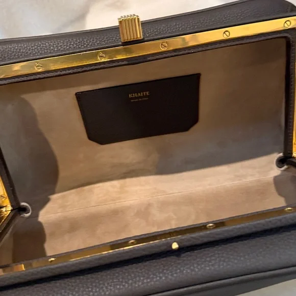 Elegant Brown Khaite Leather Shoulder Bag - Picture 7 of 13